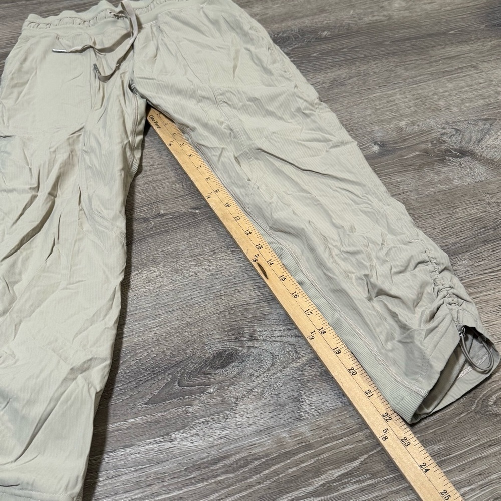 Lululemon Dance Studio Mid-Rise Jogger cropped Length Riverstone Size 4 - Picture 9 of 10